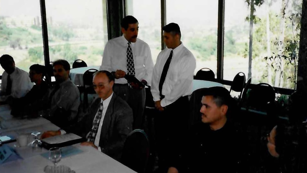 0003c-Album1_1997_Q1_0005_Photo-Typical-TIP-Meeting